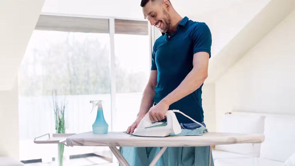 Top 5 Best Pressing Irons for Home Use Affordable dry pressing iron for sale in Lagos at Neatstore